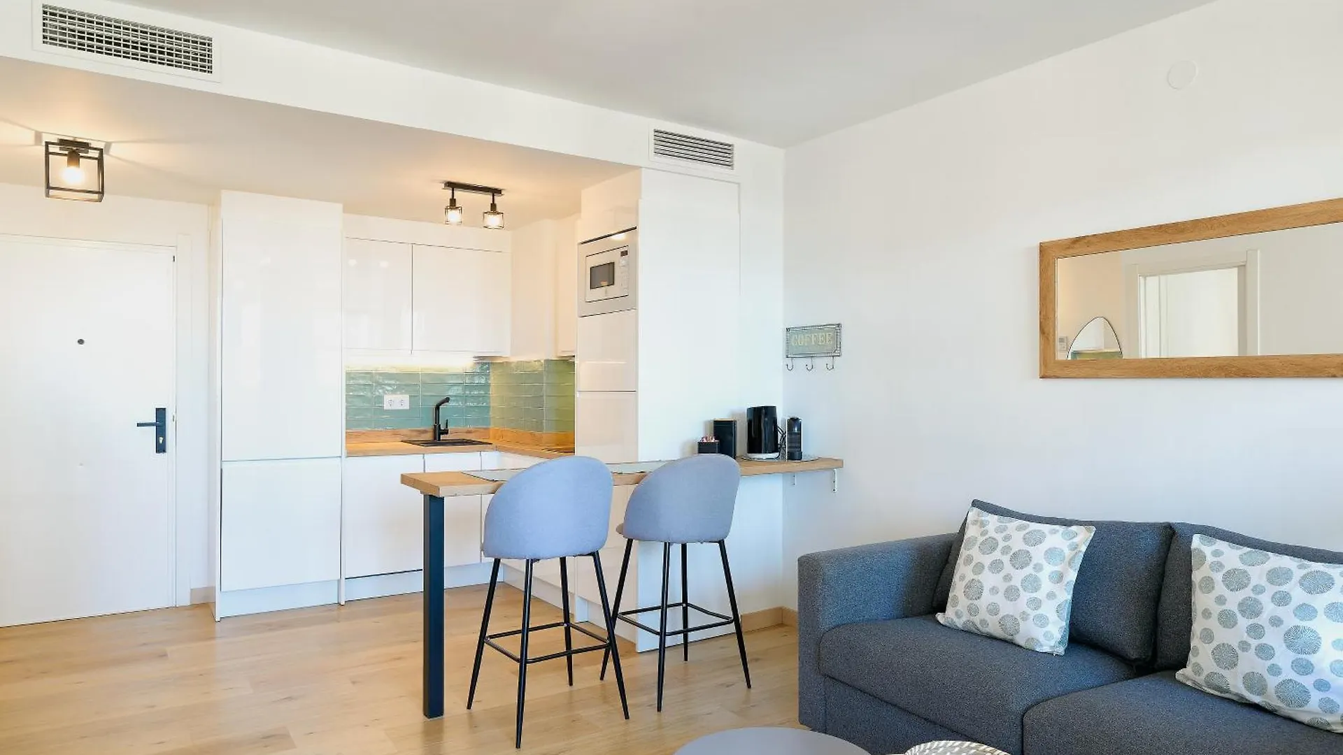 Hola Marbella Charming Apartment Beach & Old Town